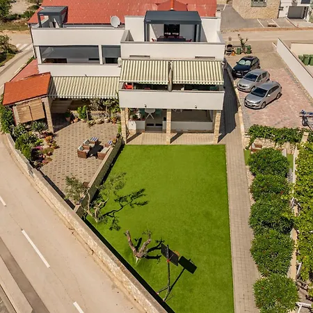 Awesome In With House Sea View * Povljana